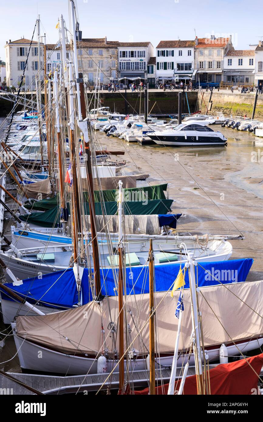 La Flotte Ile De Re France Stock Photo Alamy