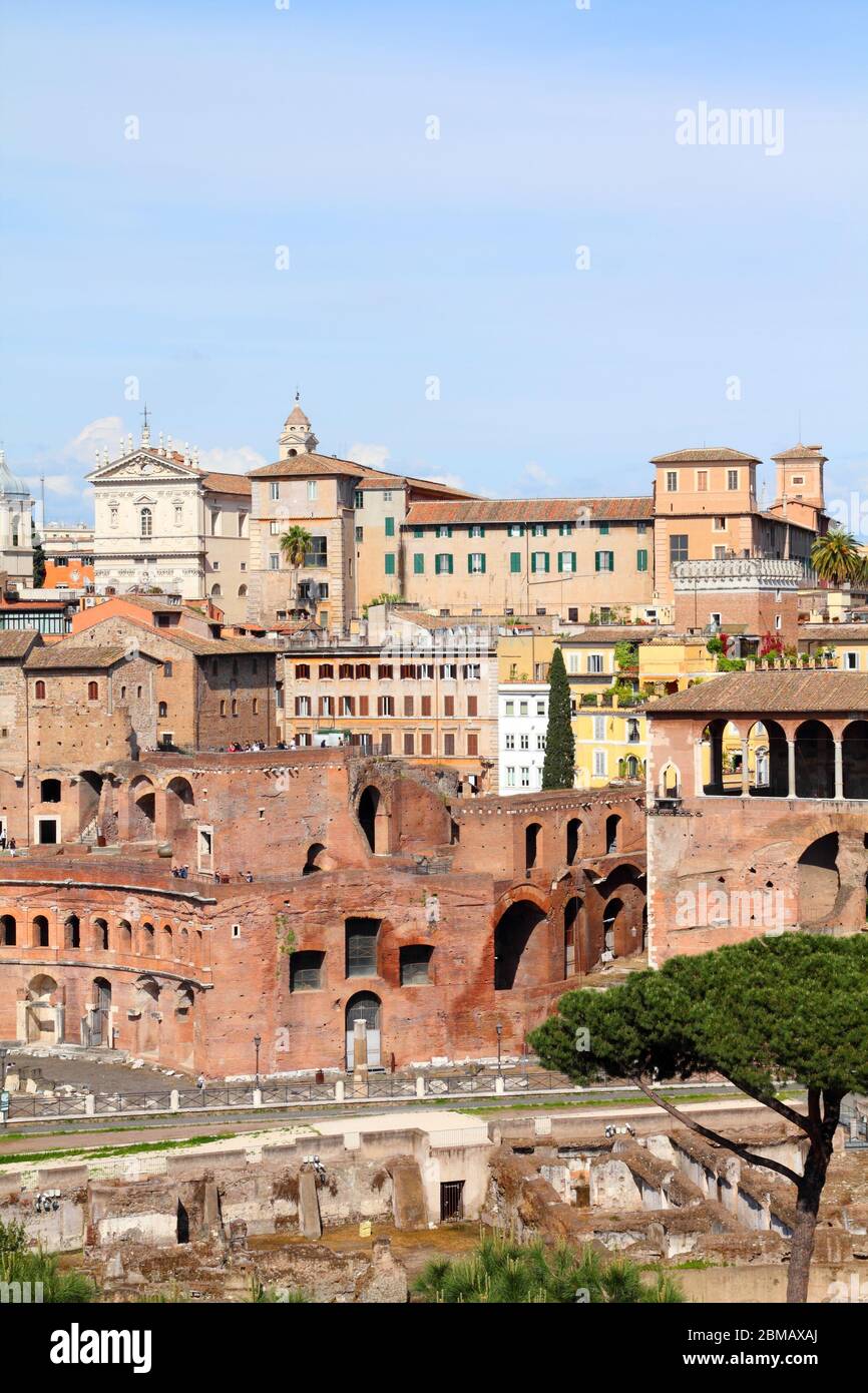 Rome Italy Ancient Roman Ruins In Foro Traiano Trajan S Forum Stock