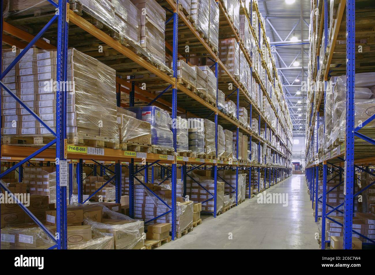 Logistics Storage Warehouse Racking Hi Res Stock Photography And Images