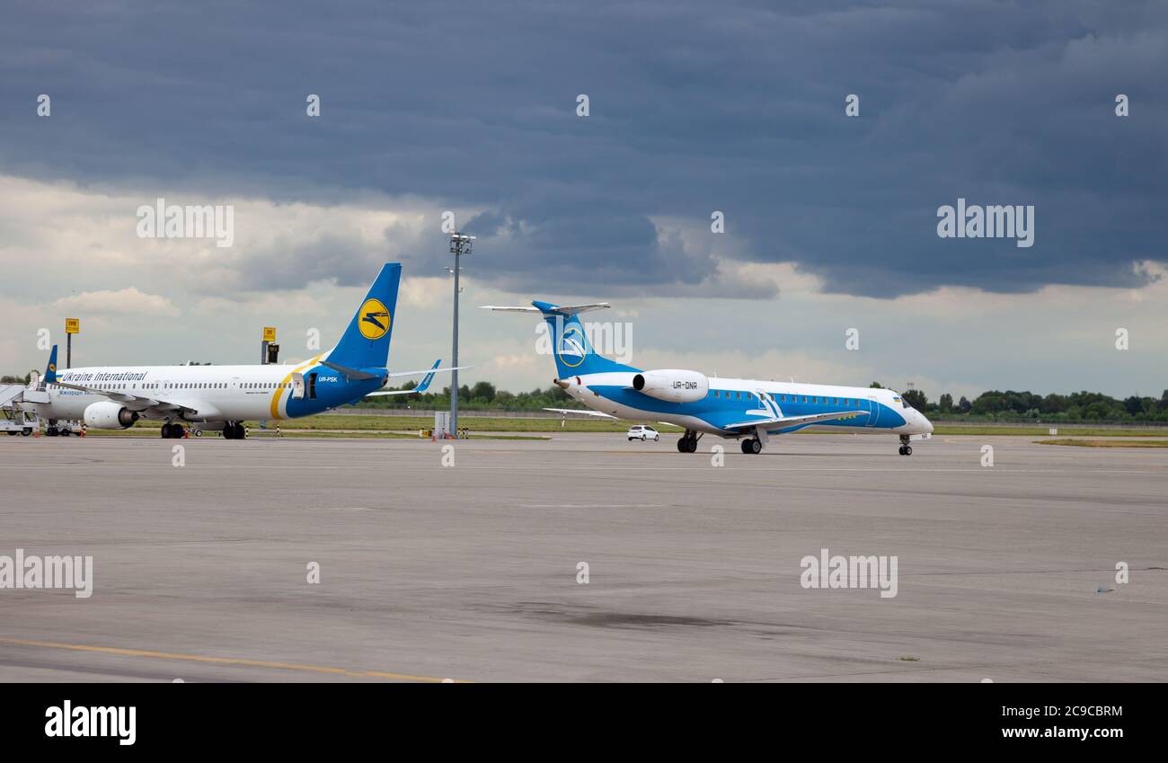 Ukraine Kyiv July 8 2020 Passenger Aircraft Plane UR DNR WINDROSE