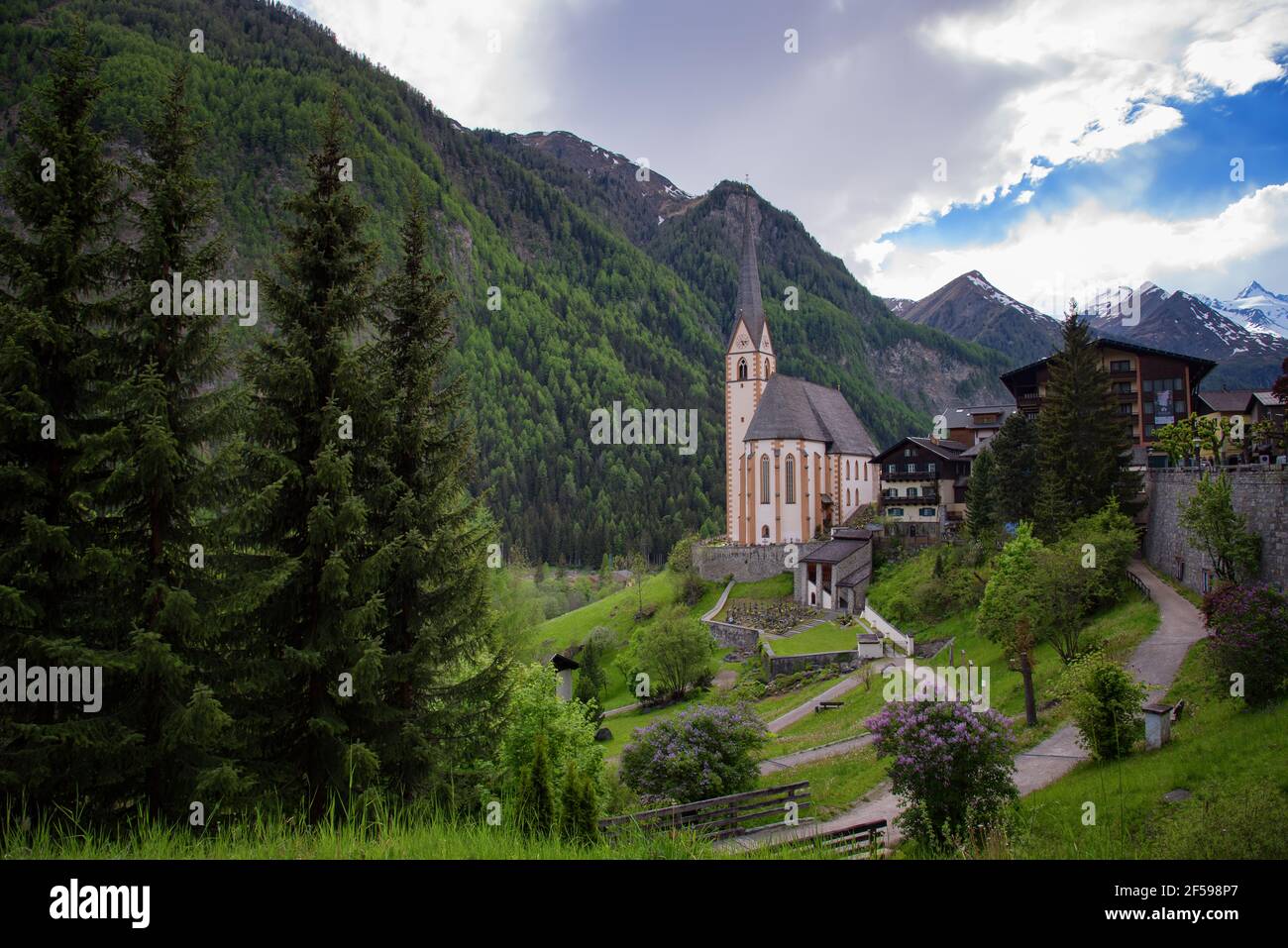 Heiligenblut Spring Hi Res Stock Photography And Images Alamy