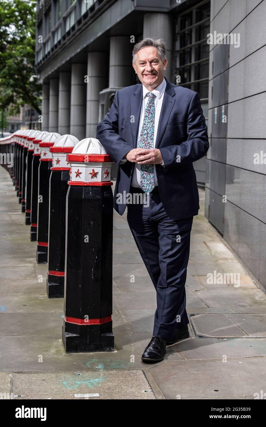 Simon Mccoy Gb News Presenter Photographed Behind Fleet Street