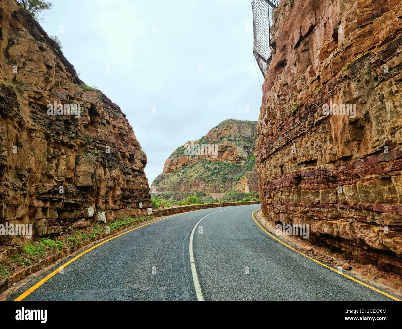 Rocky And Scenic Chapman S Peak Drive Between Hout Bay And Noordhoek In