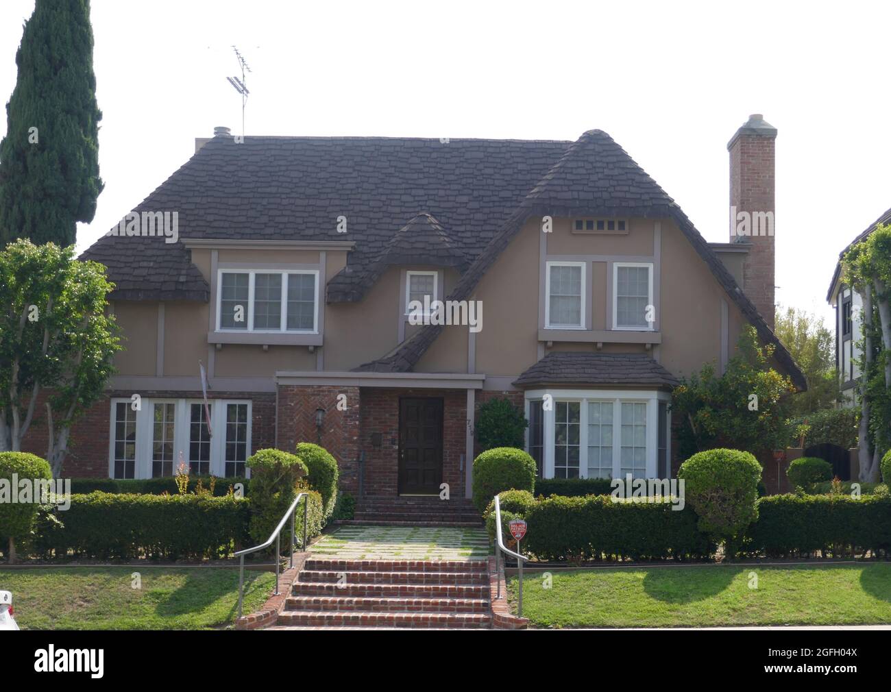 Photo: la maison de Richard Benjamin en Beverly Hills, California.
