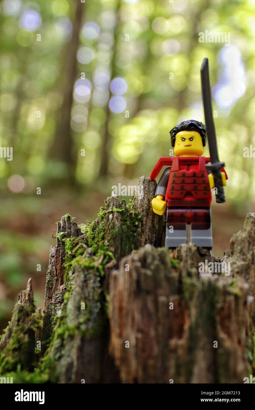 Old Lego Figure Hi Res Stock Photography And Images Alamy