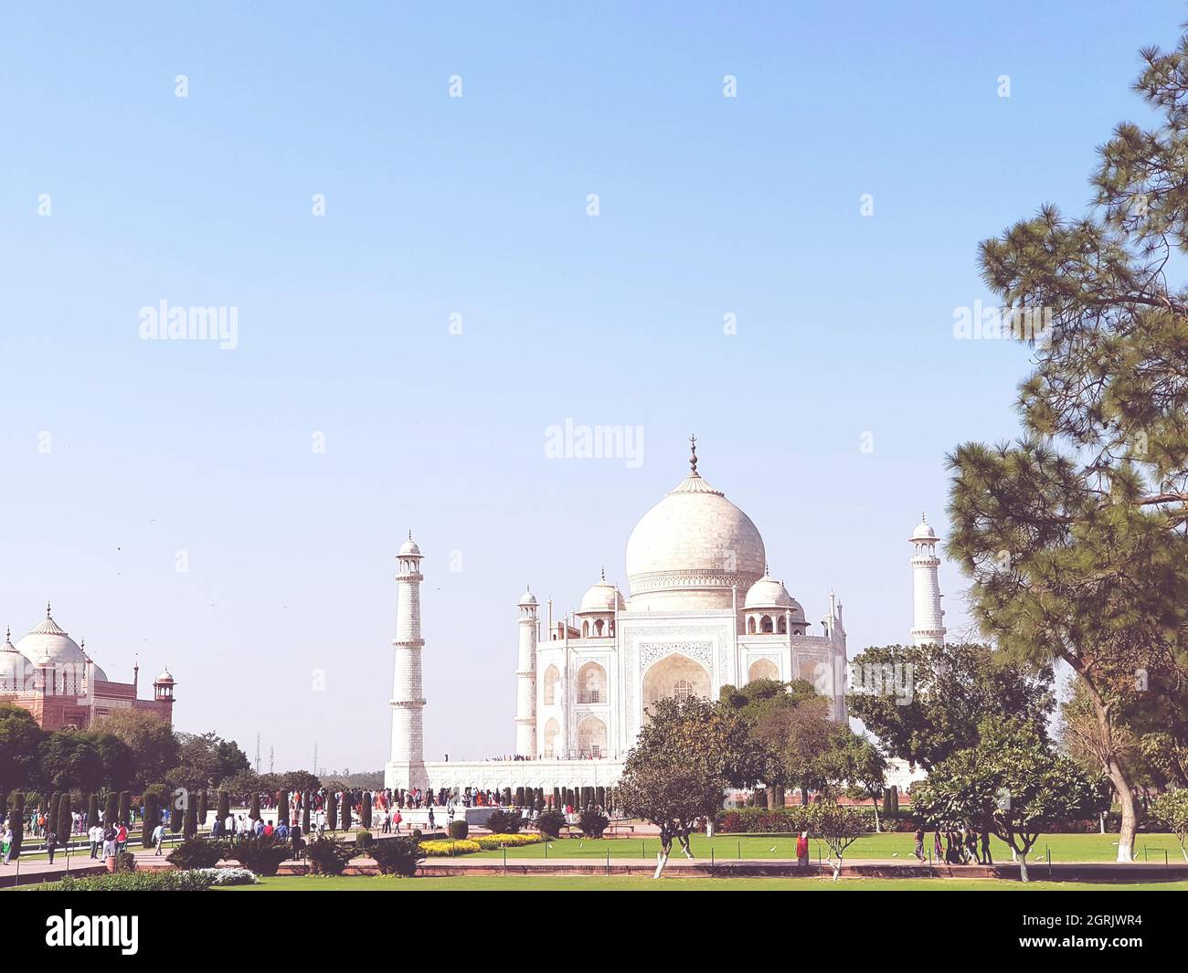 Taj Mahal The Symbol Of Love Hi Res Stock Photography And Images Alamy