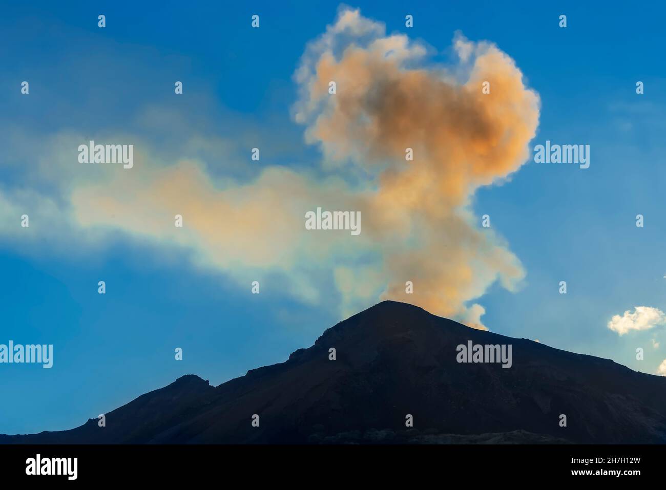 Stromboli Volcano Erupting Stromboli Aeolian Islands Sicily Italy