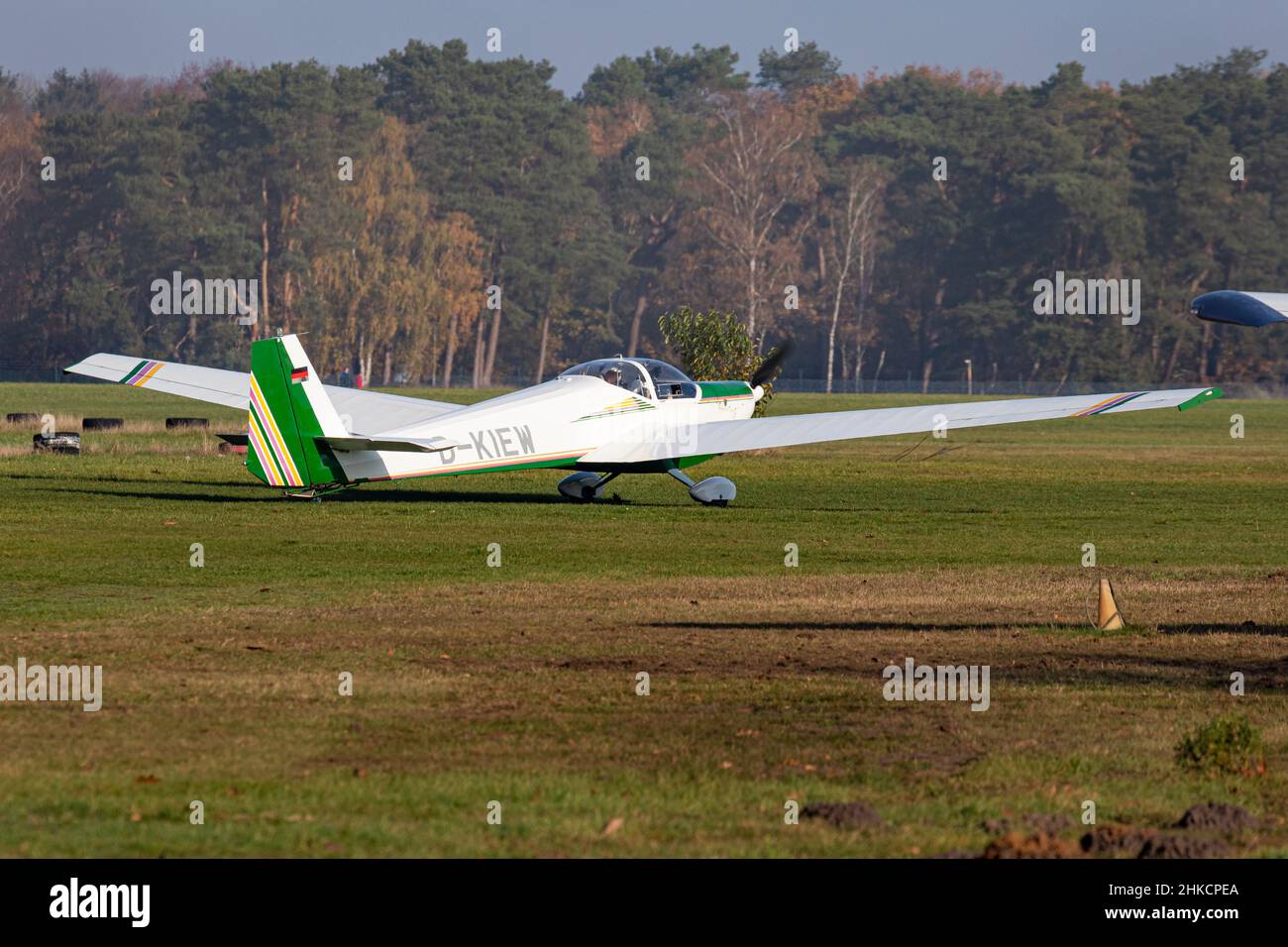 Flugplatzuetersenheist Hi Res Stock Photography And Images Alamy