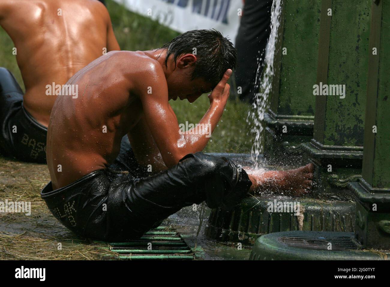 K Rkp Nar Turkish Oil Wrestling Wrestler Reacts After Losing His