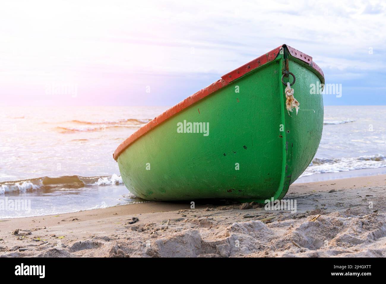 Small Pleasure Boat Hi Res Stock Photography And Images Alamy