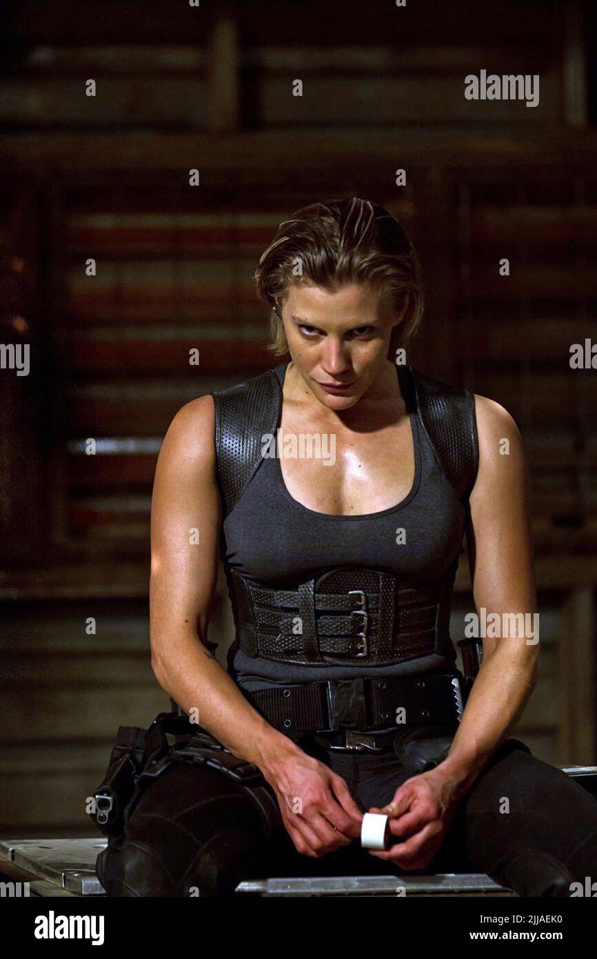 Katee Sackhoff Hot Riddick Mandalorian Actor Katee Sackhoff Headlines