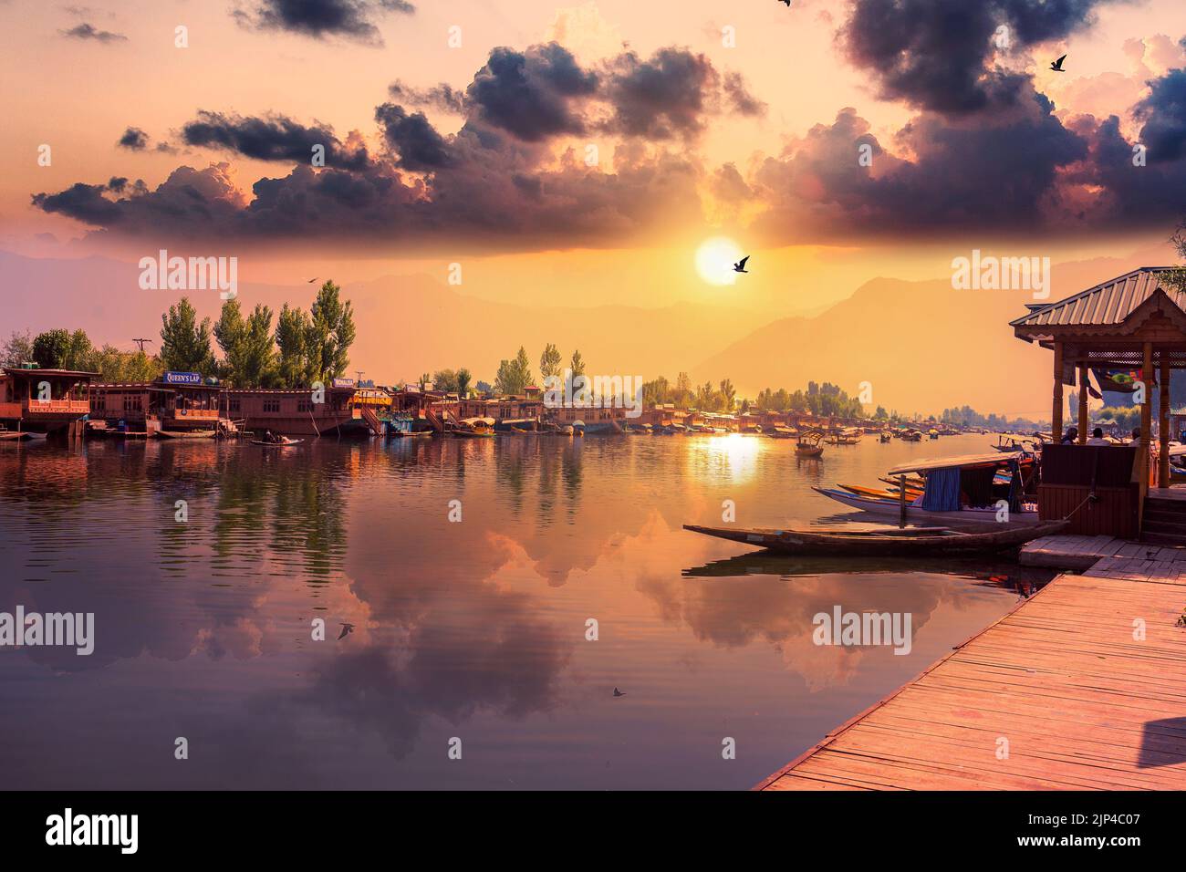 Traditional Boat Shikara Shadow Figures Srinagar Jammu And Kashmir