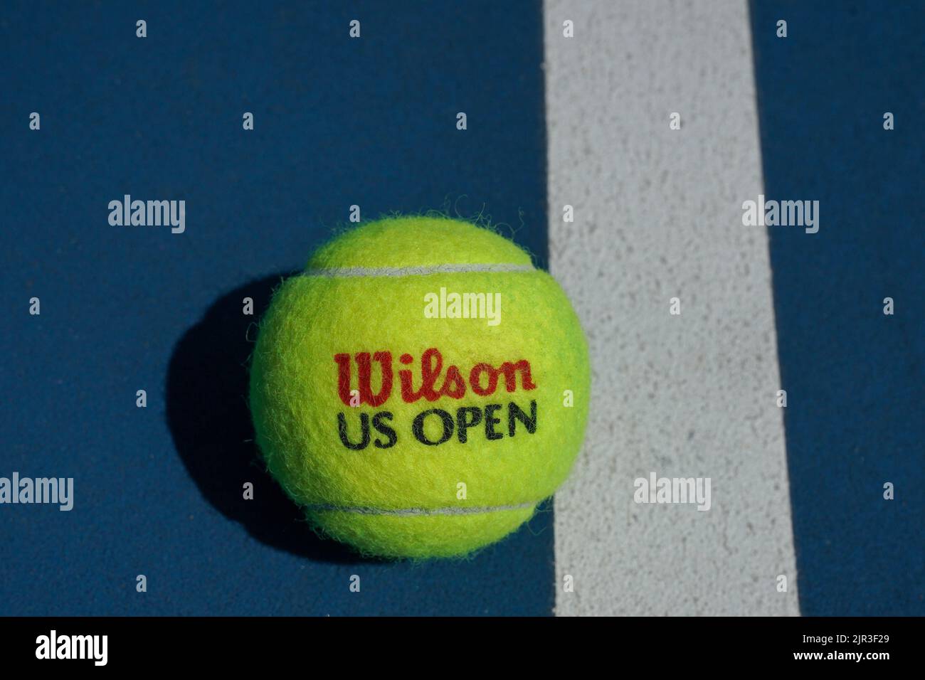 Us Open Wilson Tennis Ball Wilson Is The Official Ball Of The Us Open