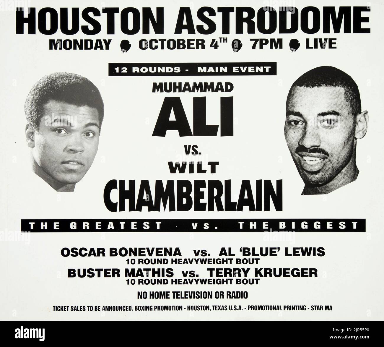 1971 Muhammad Ali Vs Wilt Chamberlain Fight Poster Stock Photo Alamy