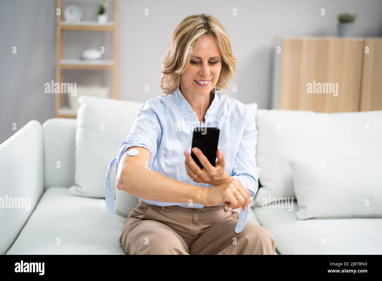 Blood Glucose Monitor Hi Res Stock Photography And Images Alamy