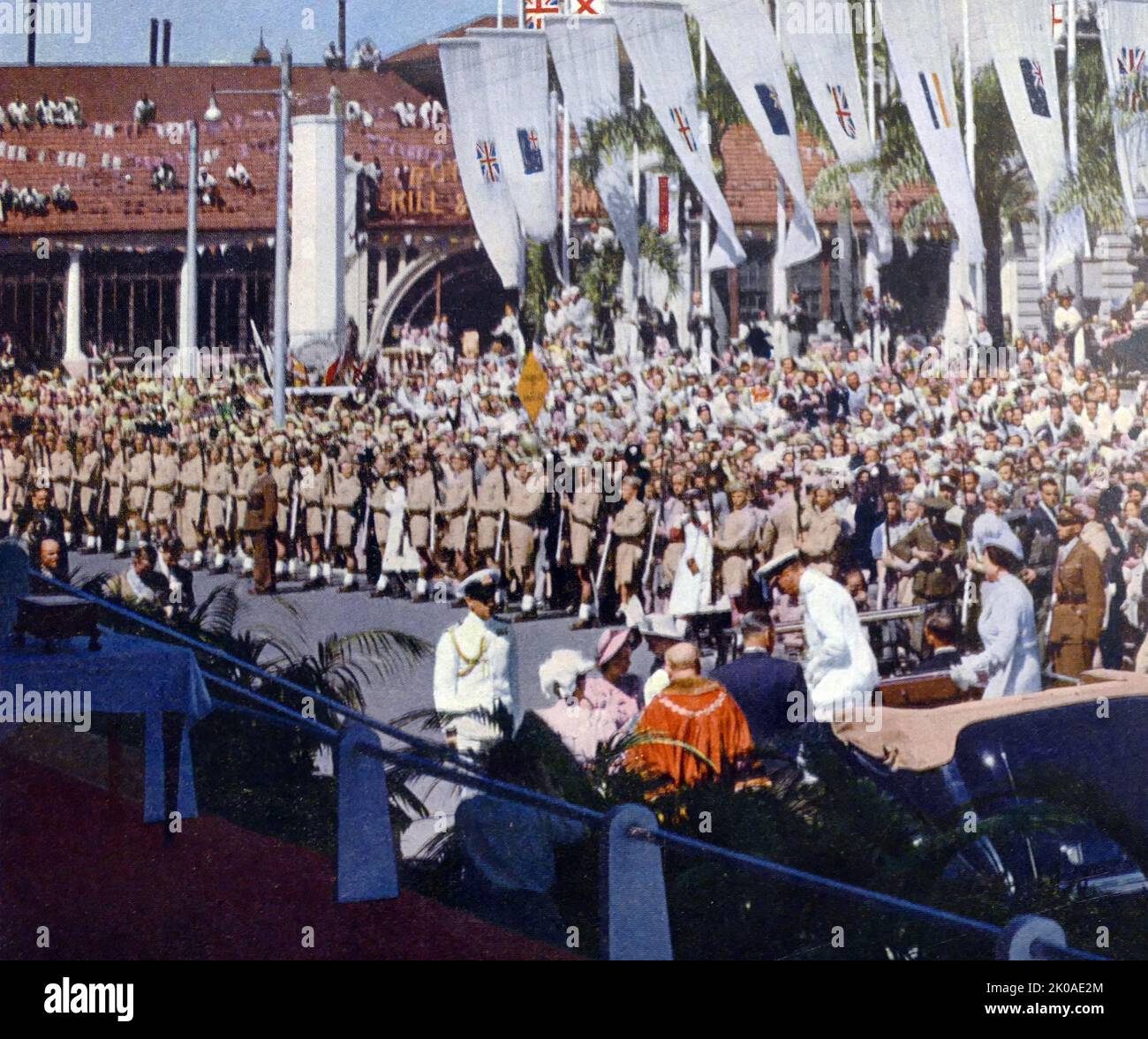 King George Vi Of England With Queen Elizabeth Princess Margaret And