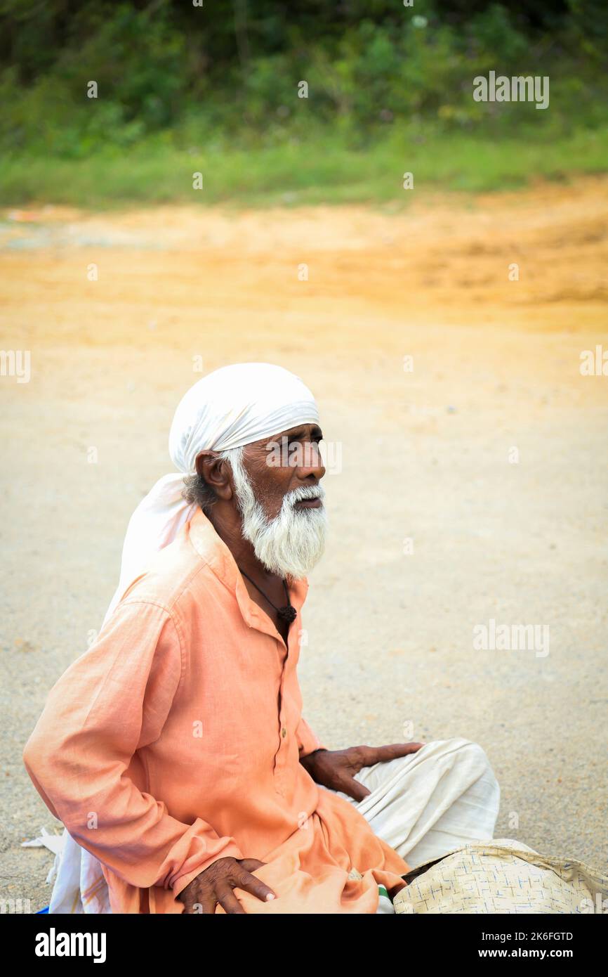 Beggars In India Hi Res Stock Photography And Images Alamy