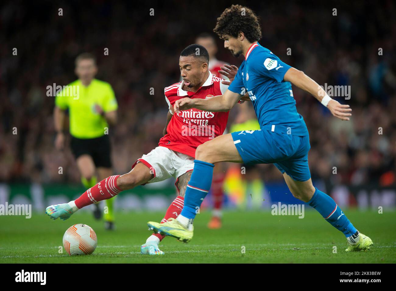 London UK 20th Oct 2022 Gabriel Jesus Of Arsenal Challenge For The