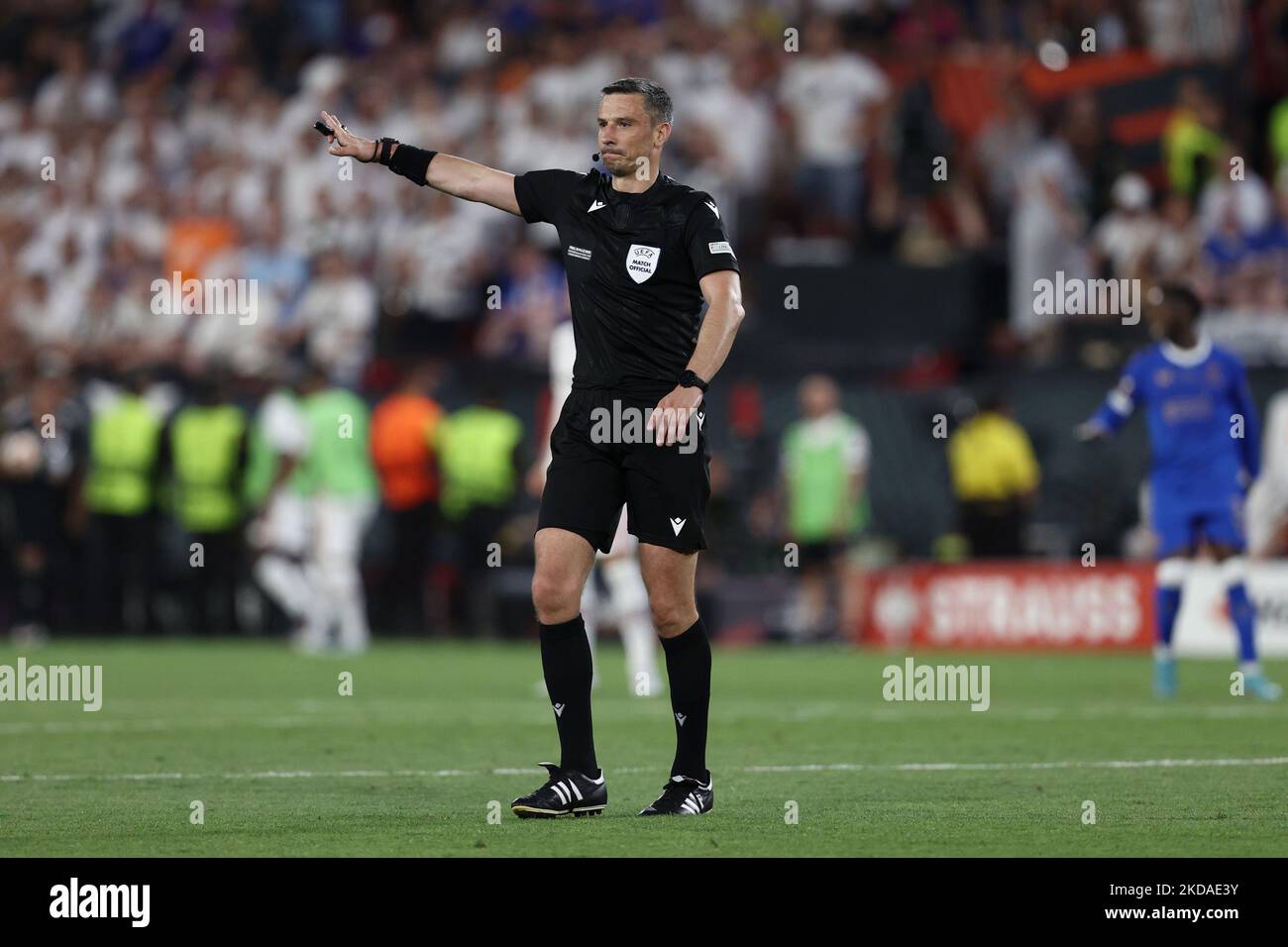 The Referee Slavko Vincic Gestures During The Football Europa League