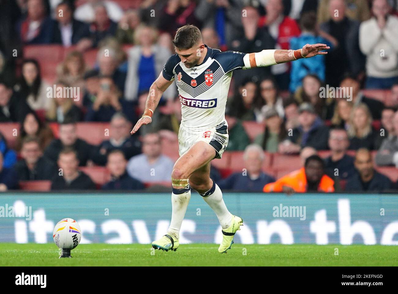 England S Tommy Makinson Converts A Try During The Rugby League World