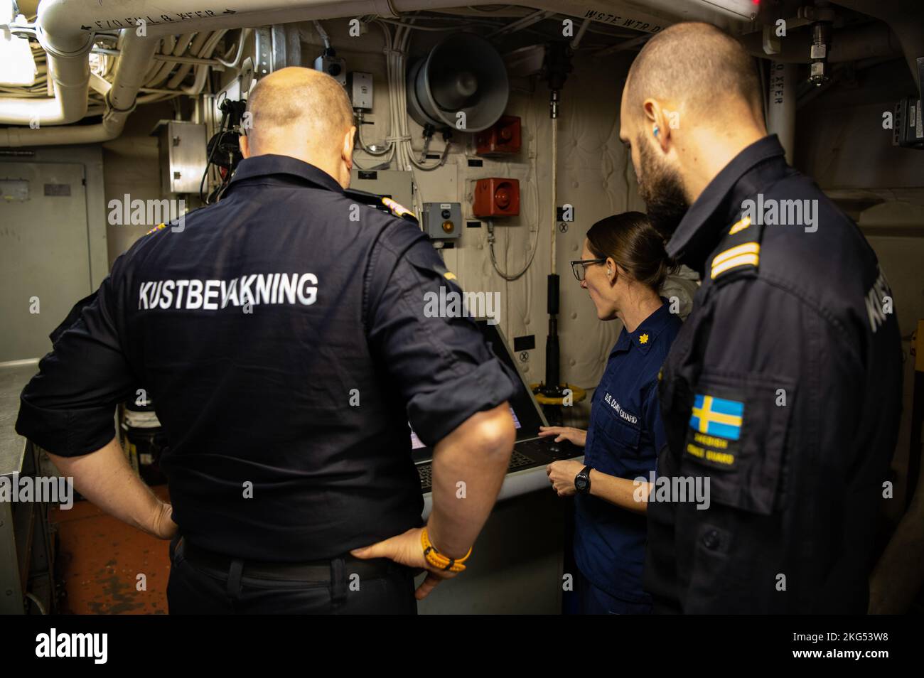 U S Coast Guard Lt Cmdr Tanya Kuprak The Engineering Officer Aboard