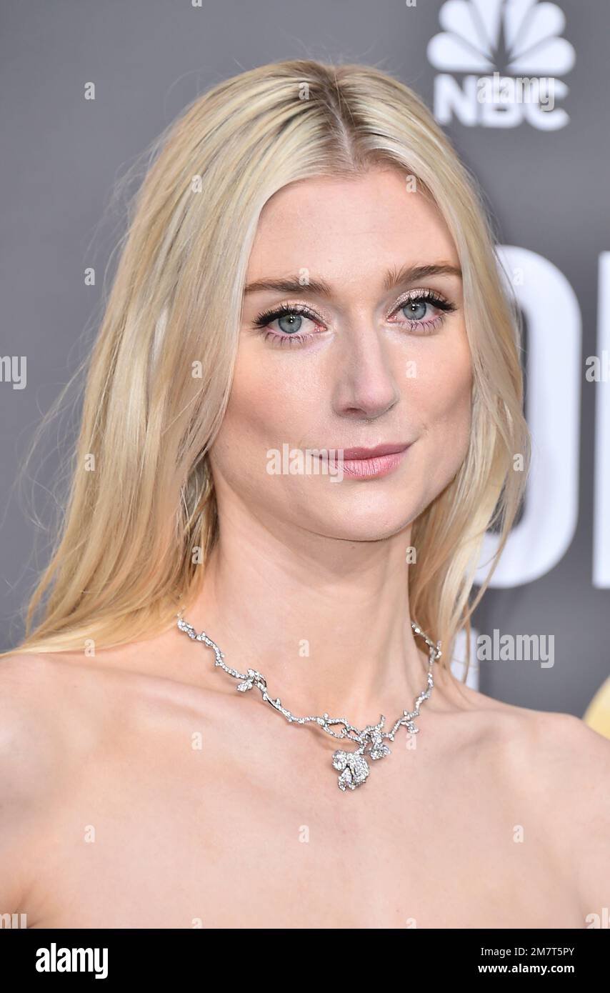 Elizabeth Debicki Arrives At The Th Annual Golden Globe Awards At The