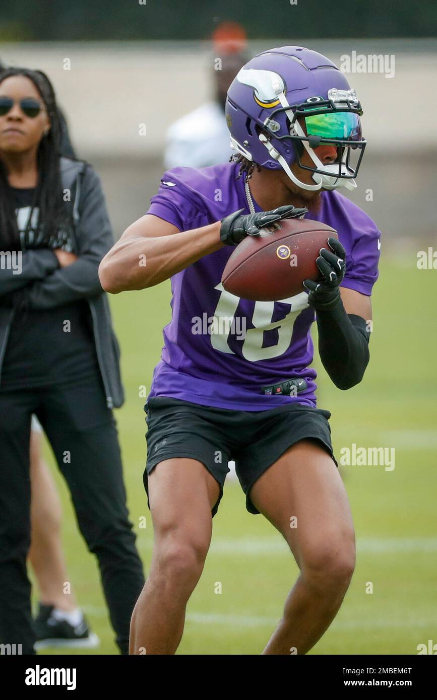 Minnesota Vikings Wide Receiver Justin Jefferson Takes Part In Drills