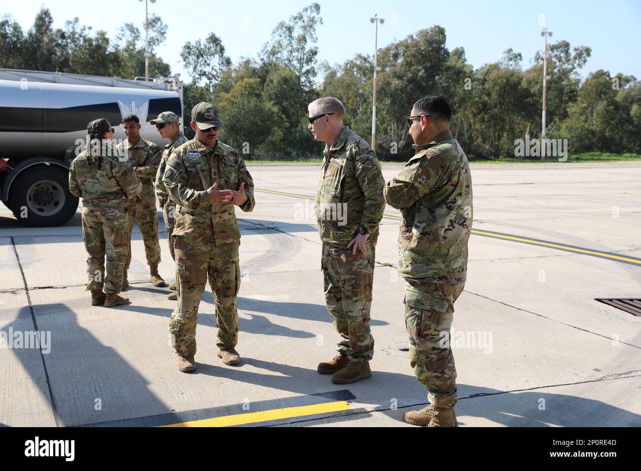 Command Sgt Maj Jacinto Garza Right And Lt Gen Patrick Frank