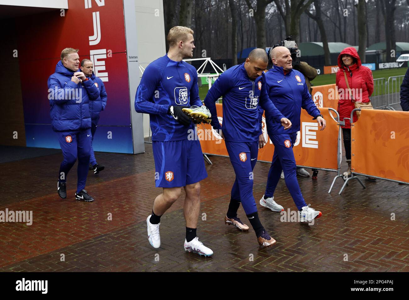 ZEIST Lr Holland Coach Ronald Koeman Matthijs De Ligt Donyell