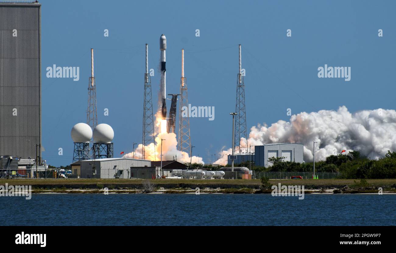 A SpaceX Falcon 9 Rocket Launches 56 Of The Company S Starlink