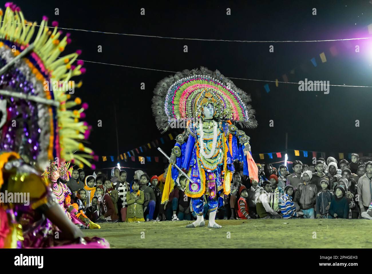 Chhou Dancers Hi Res Stock Photography And Images Alamy