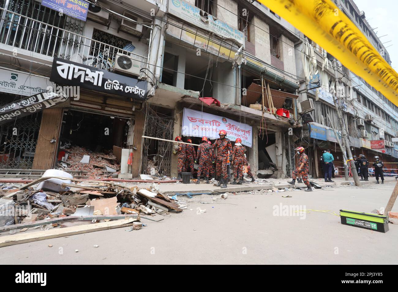 Emergency Workers Pulled Out The Body Of Another Victim From The Rubble Of A Building Devastated