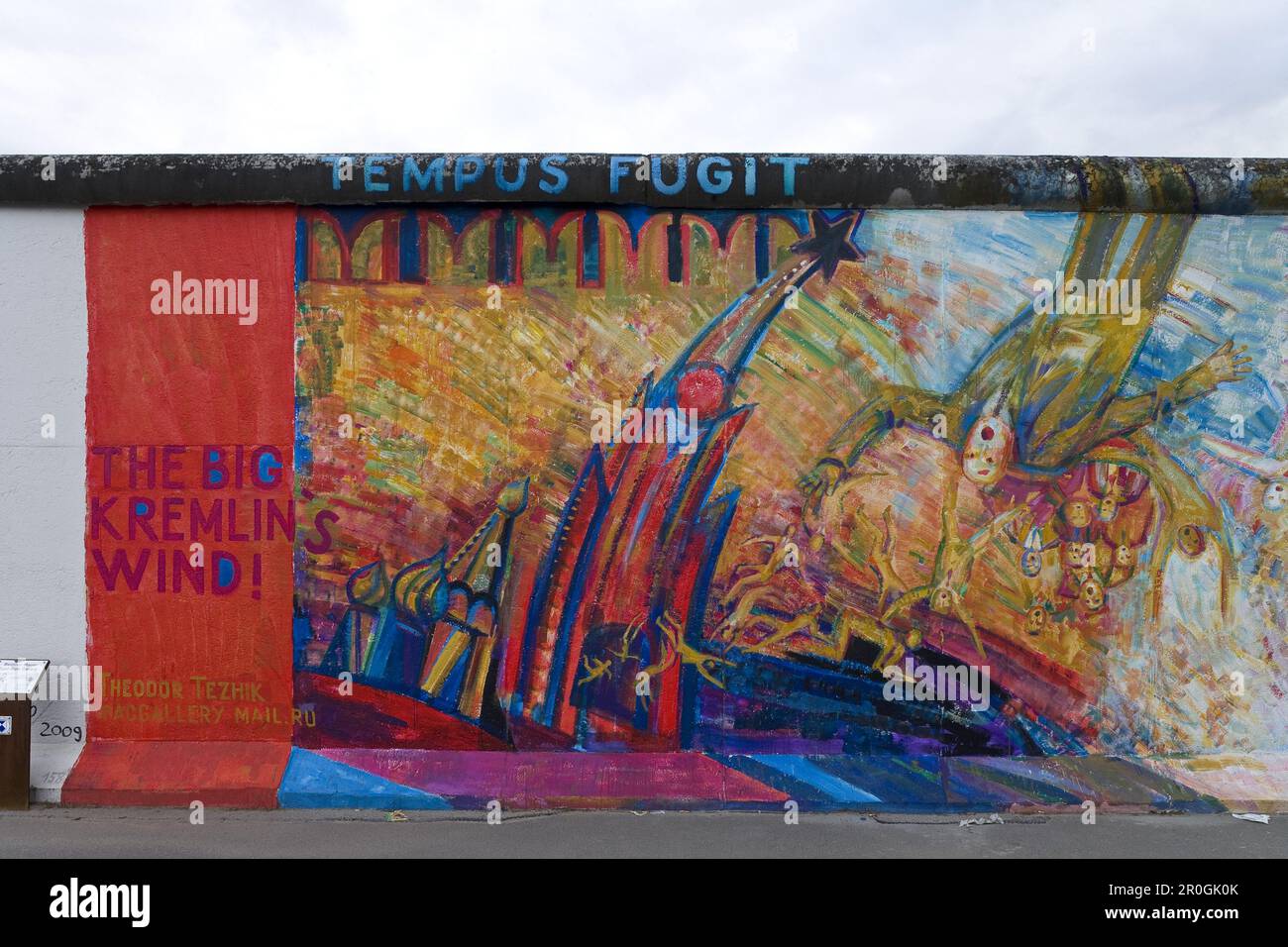 The East Side Gallery Along M Hlenstrasse The Longest Preserved Piece