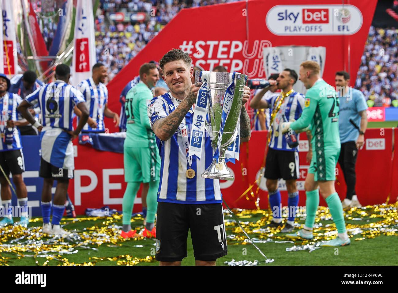 Josh Windass 11 Of Sheffield Wednesday Lifts The League One Play Off