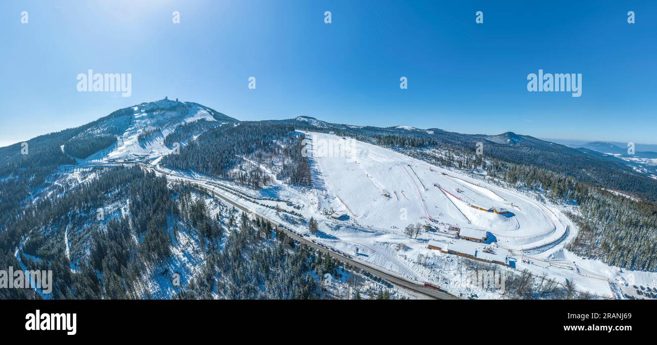 Fantastic winter day in the Großer Arber ski area in the Bavarian