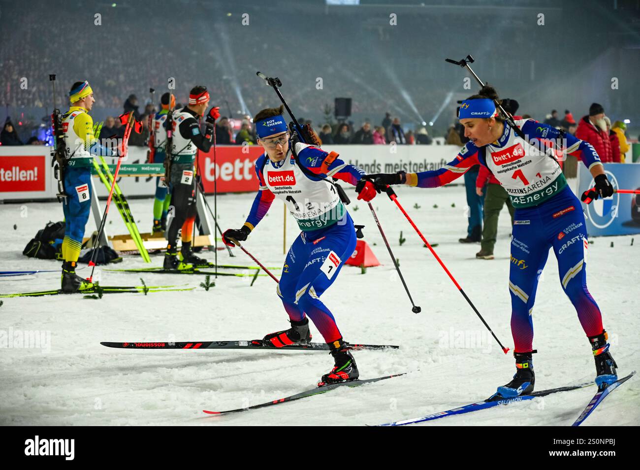 Fabien Claude Julia Simon Beide Frankreich Bett1 De Biathlon World