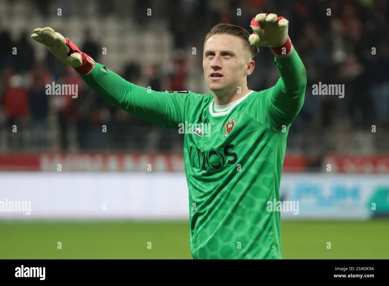 Nice Goalkeeper Marcin Bulka Celebrates The Victory Following The