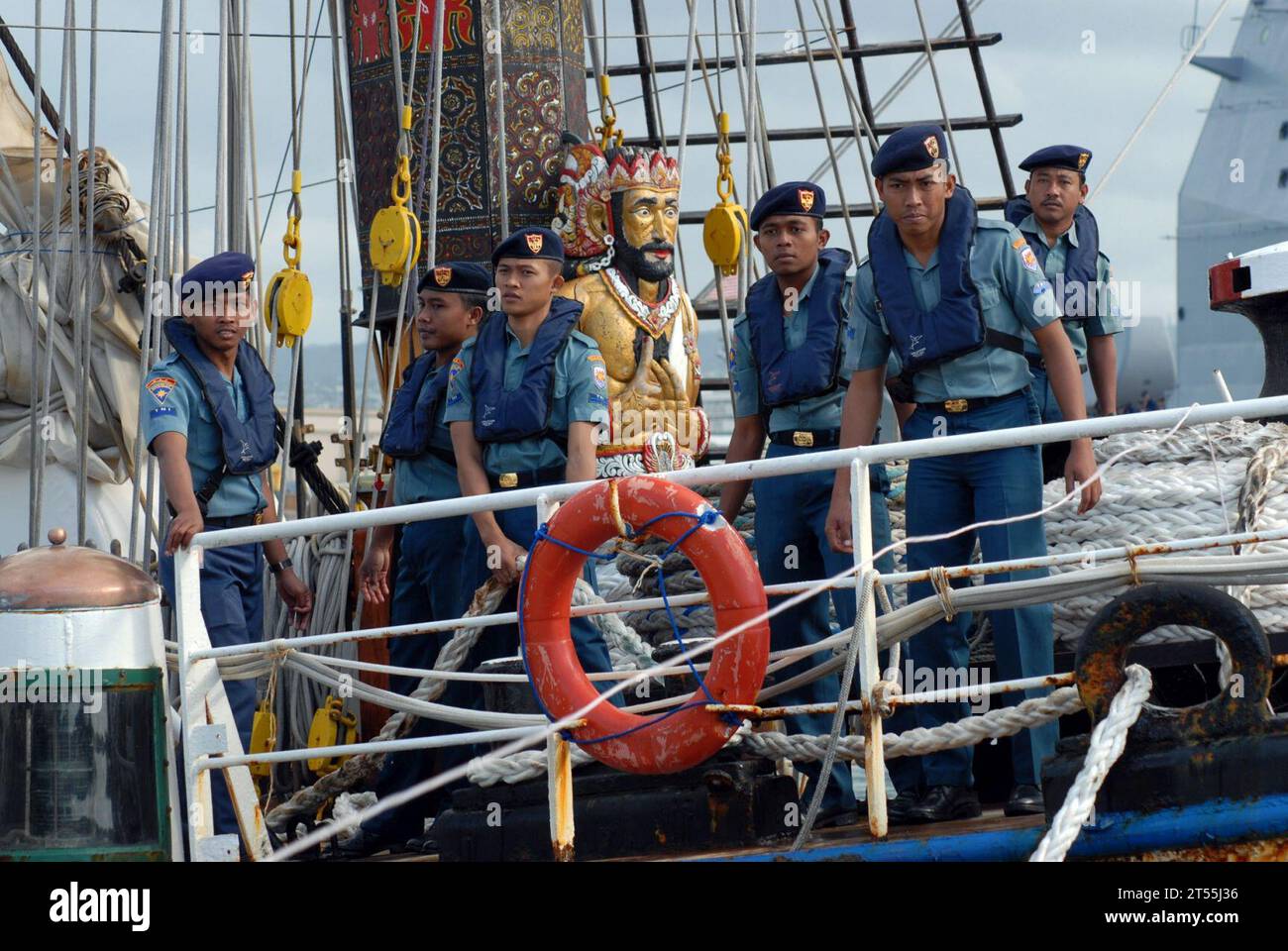 Indonesian Naval Training Ship KRI Dewaruci Stock Photo Alamy