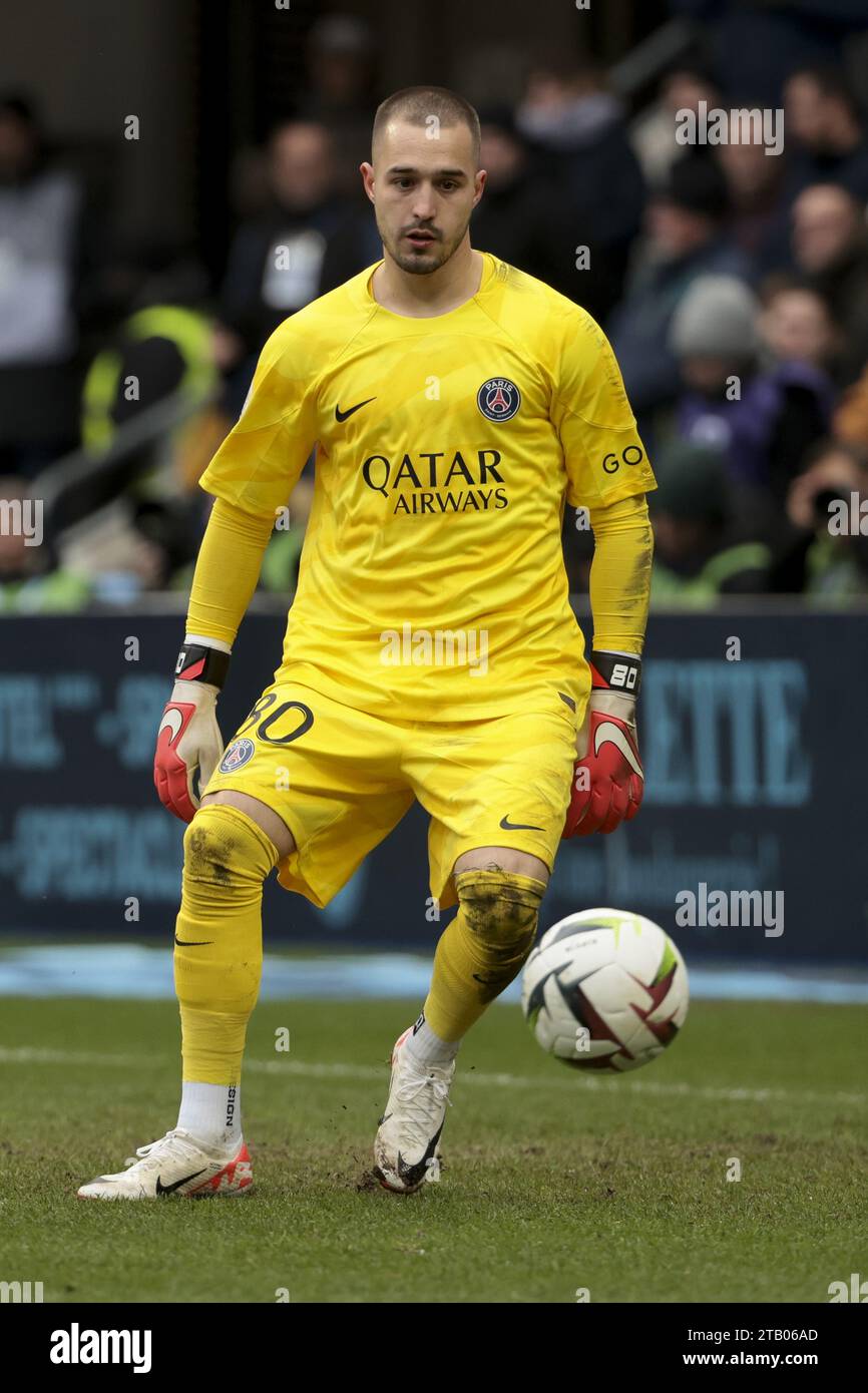 Le Havre France December 3 2023 PSG Goalkeeper Arnau Tenas During The