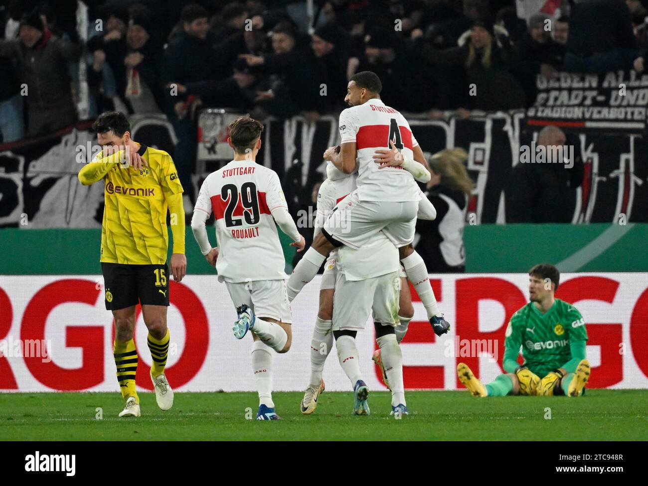 Josha Vagnoman Vfb Stuttgart Anthony Rouault Vfb Stuttgart