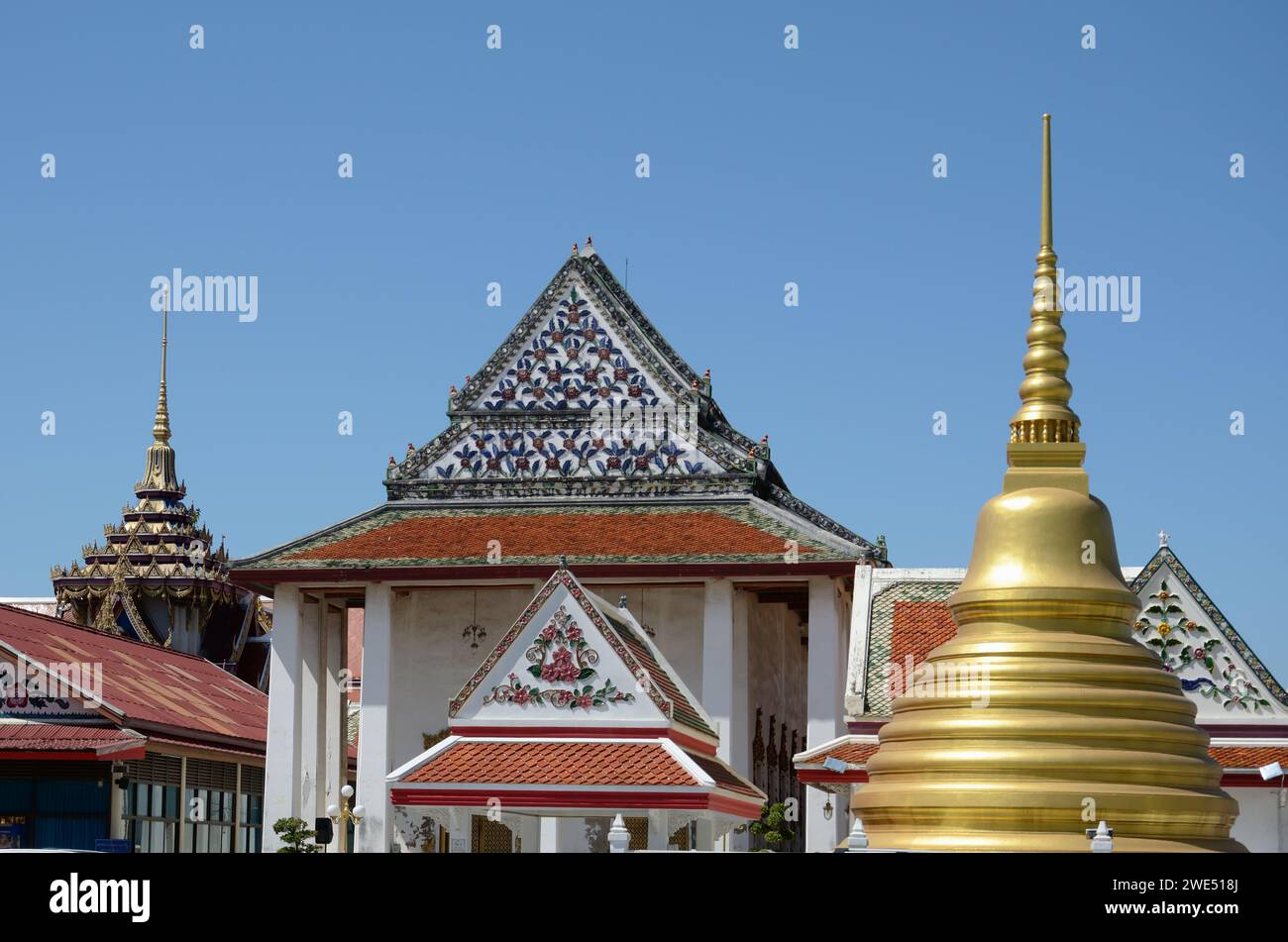 Ratcha Singkhon Temple Hi Res Stock Photography And Images Alamy