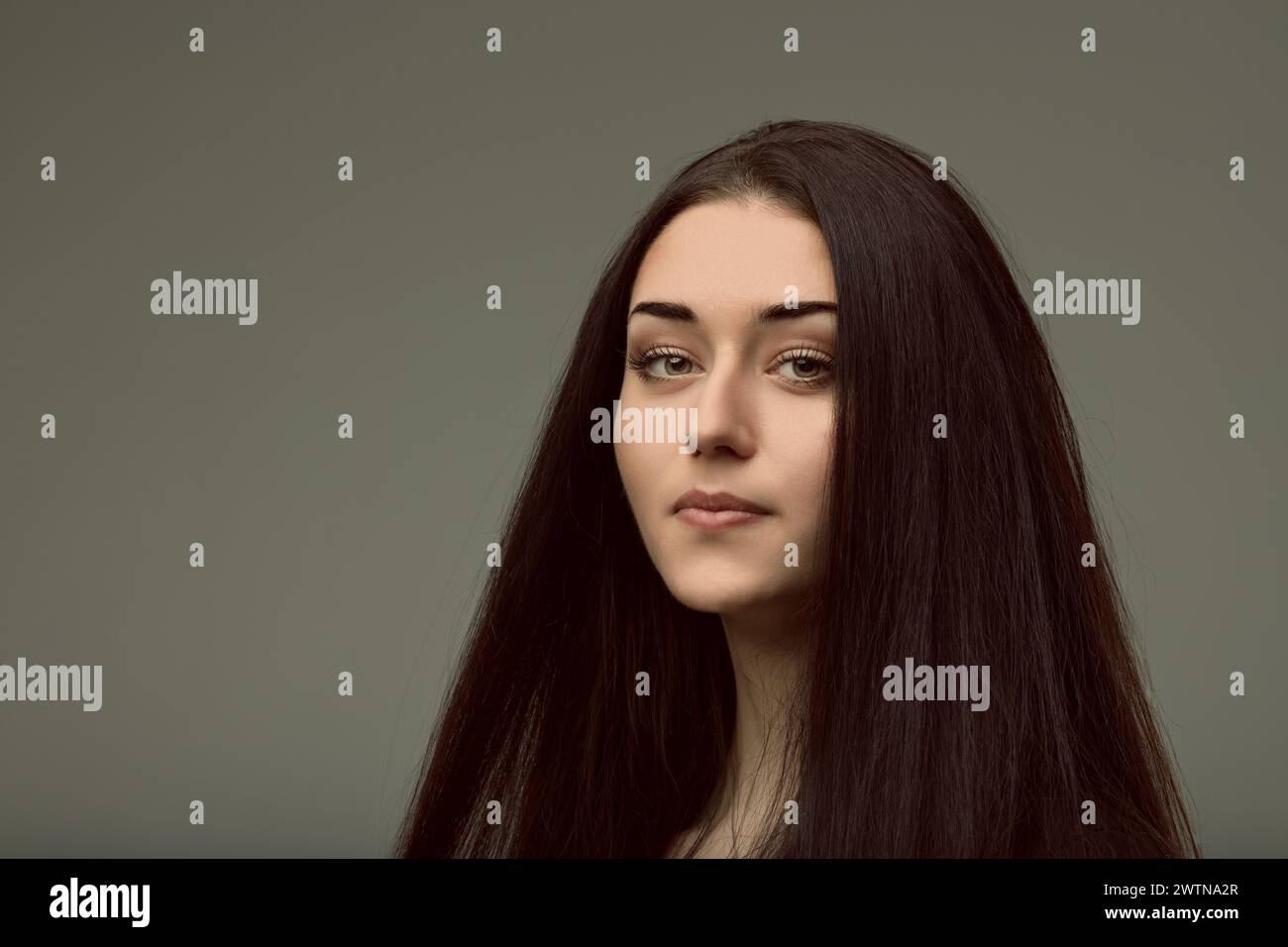 Enigmatic Gaze Hi Res Stock Photography And Images Alamy