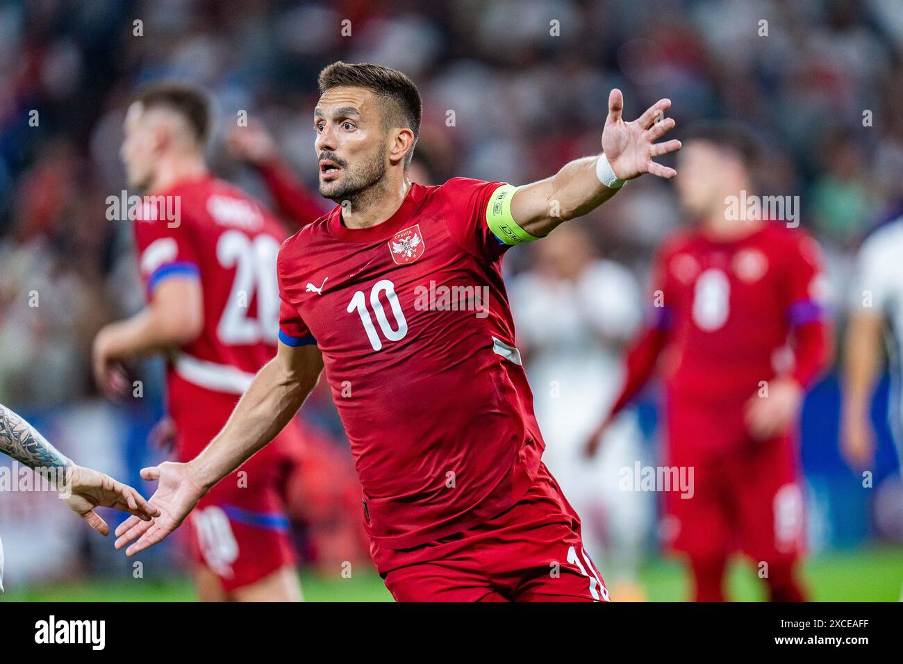 Dusan Tadic Serbien Serbien Vs England Herren Fussball