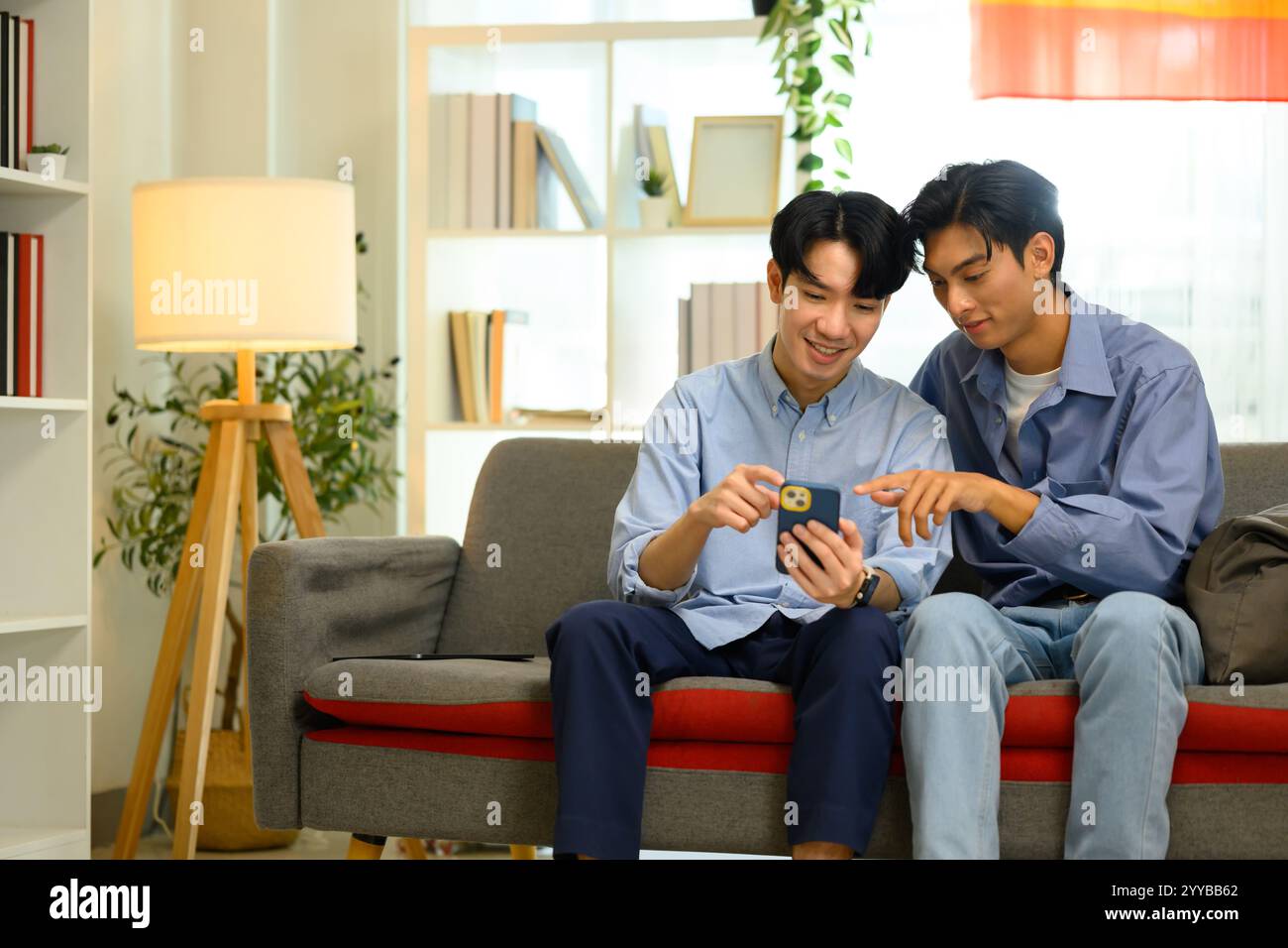 Gay Asian Men Love Hi Res Stock Photography And Images Alamy
