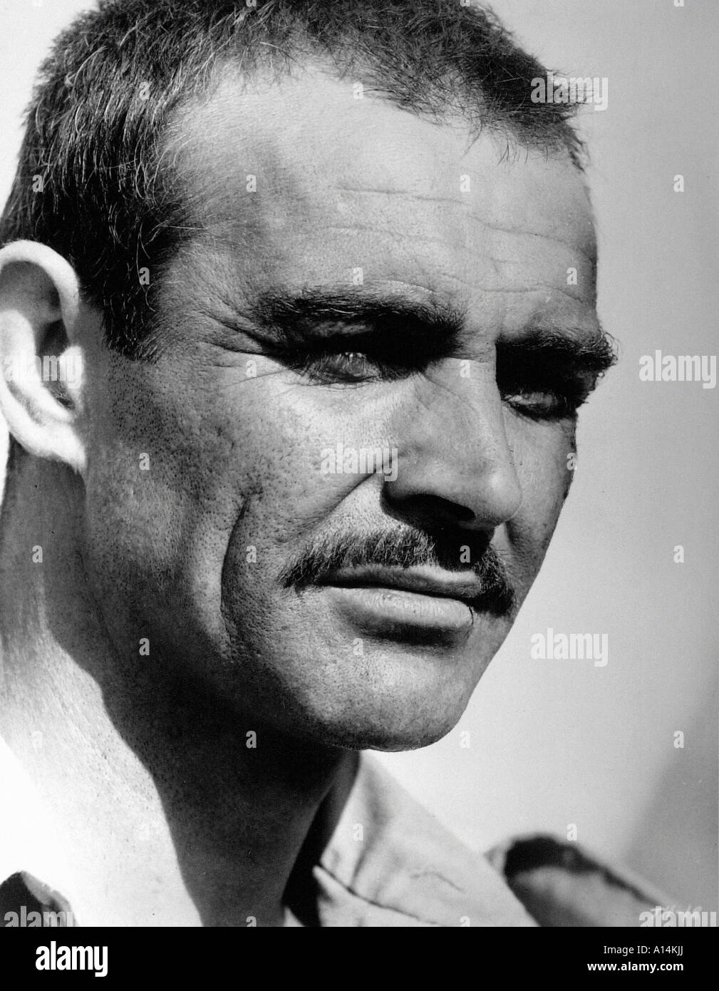 the-hill-1964-sidney-lumet-sean-connery-A14KJJ.jpg