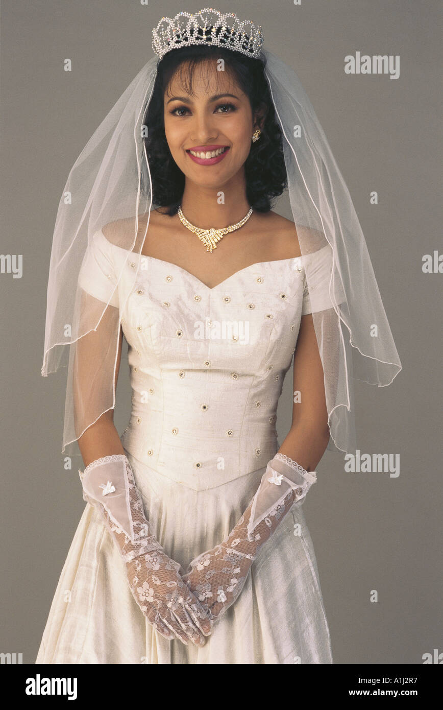 Guide Wedding Dress Marriage Bride 31