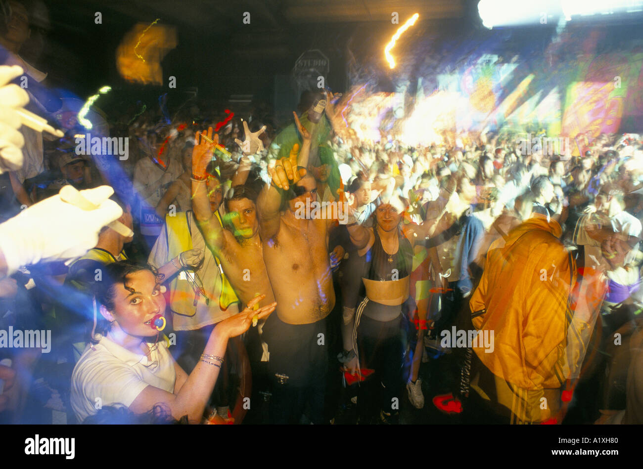 CLUBBERS AT THE SANCTUARY IN MILTON KEYNES Stock Photo