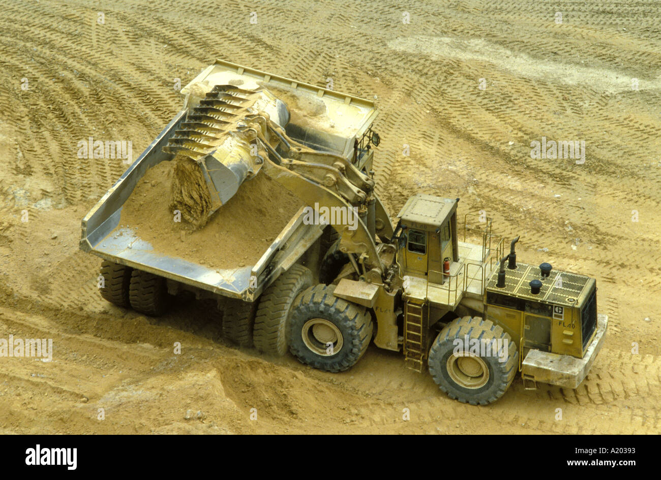 front end loader at work in iron ore mine Stock Photo, Royalty Free