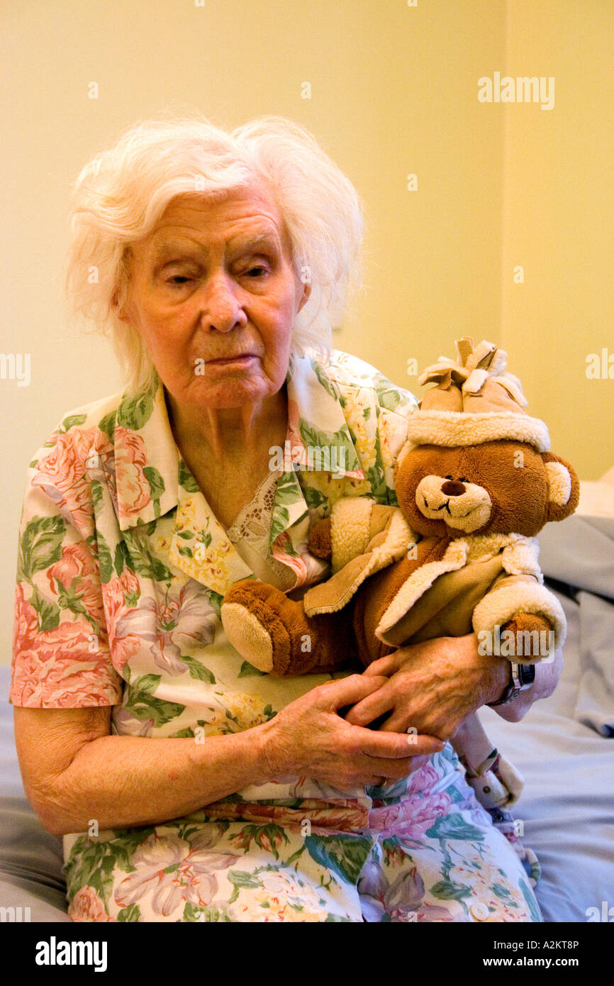 senile dementia Synonyms for senile dementia at thesauruscom with free online thesaurus, antonyms, and definitions find descriptive alternatives for senile dementia. senile dementia Synonyms for senile dementia at thesauruscom with free online thesaurus, antonyms, and definitions find descriptive alternatives for senile dementia.
