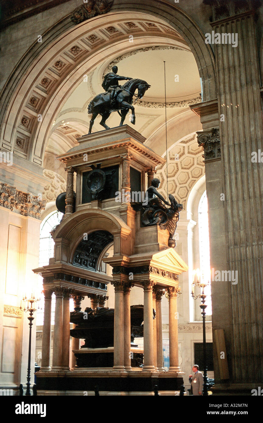 The Duke of Wellington's Monument, St Paul's Cathedral, London Stock Photo, Royalty Free Image